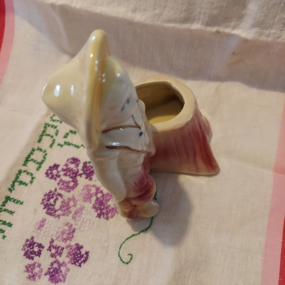 Shawnee Fishing Boy Planter/Vase - Picture 2 of 7